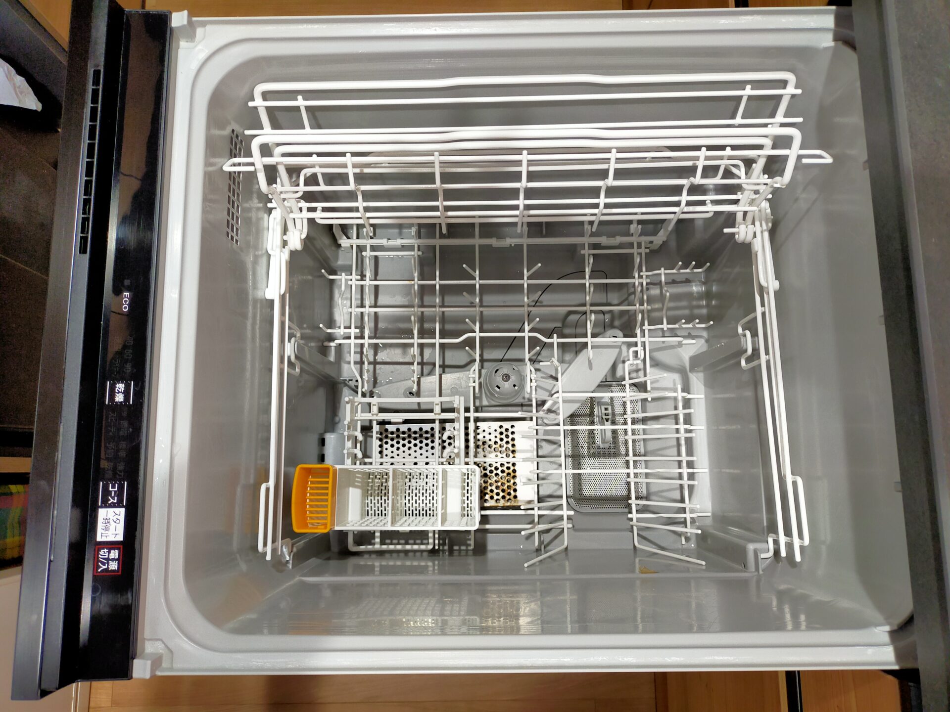 スライドオープン食洗機